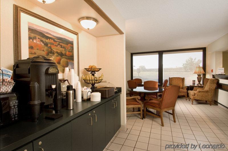 Pear Tree Inn Terre Haute ภายนอก รูปภาพ